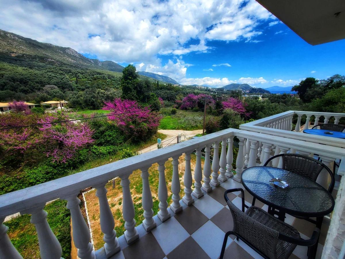 Calma Studios Parga Exterior photo